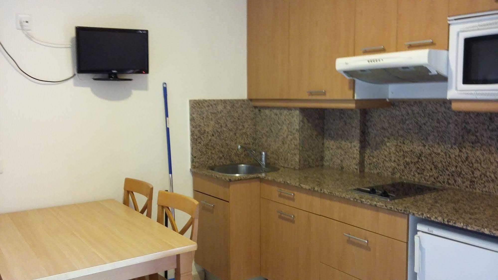 Apartamentos Selvapark Lloret de Mar Esterno foto