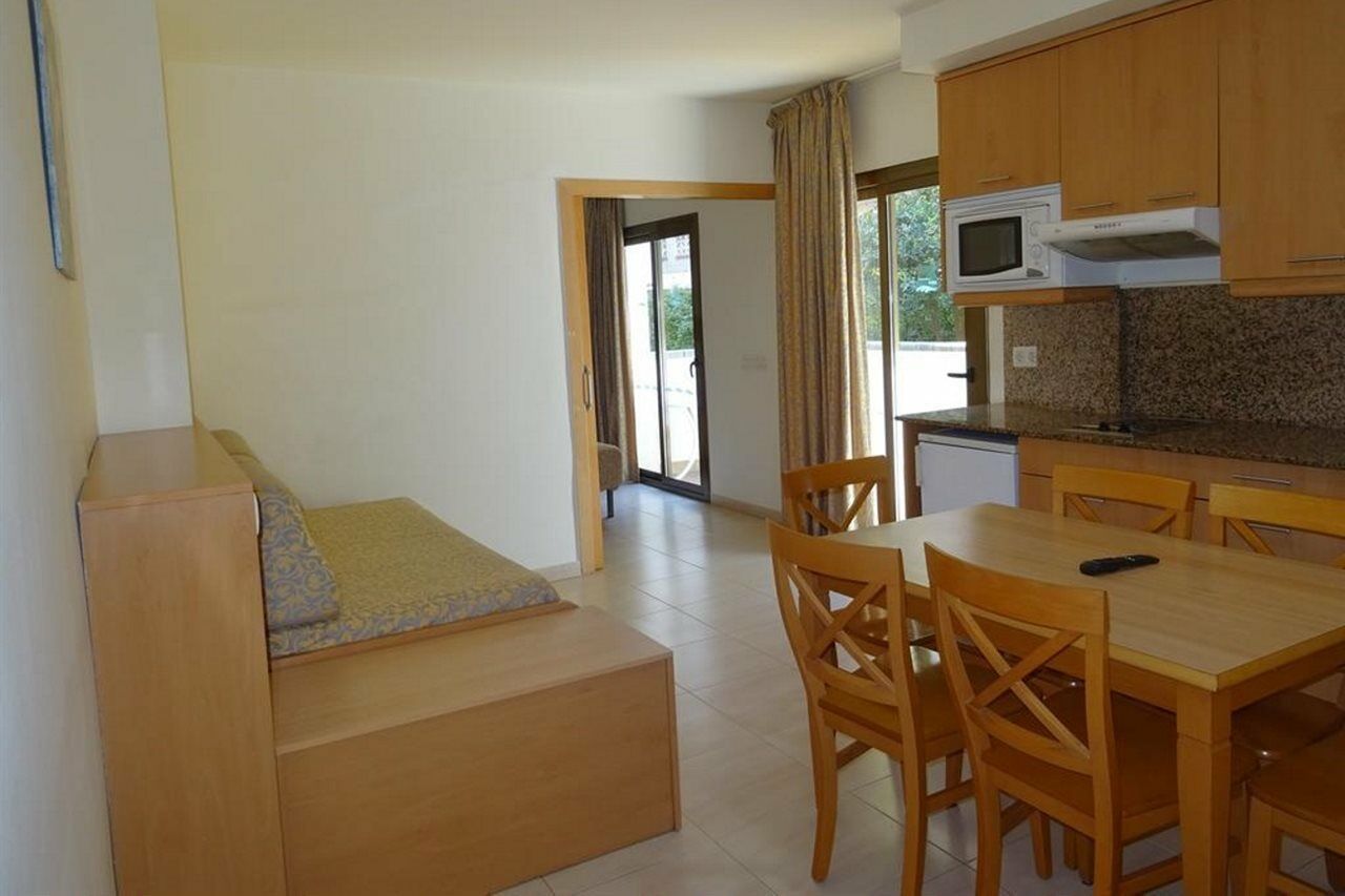 Apartamentos Selvapark Lloret de Mar Esterno foto